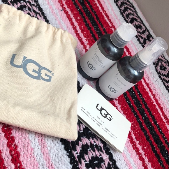 Size 7 Classic Tall II Ugg boot in color Chestnut - Picture 7 of 7